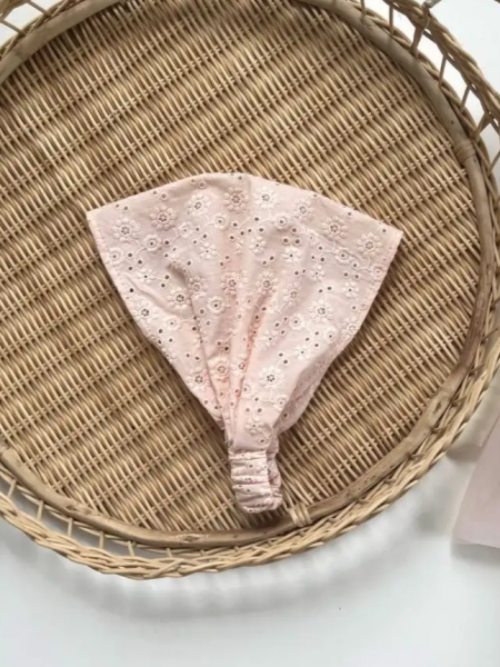 Косынка из кружева, Персиковый Косынка из кружева, Персиковый