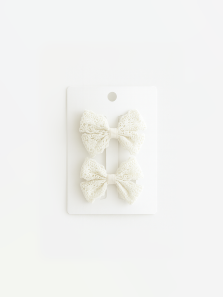 Комплект заколок, Молоко