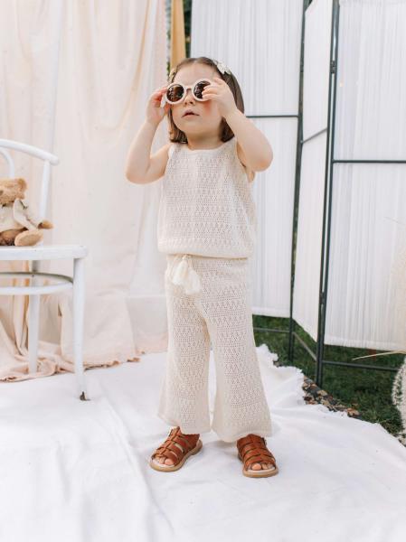 Вязаные брюки, Молоко