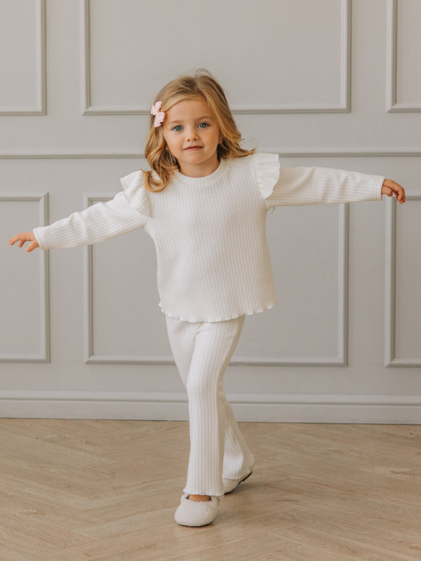 Костюм из теплой лапши, Молоко