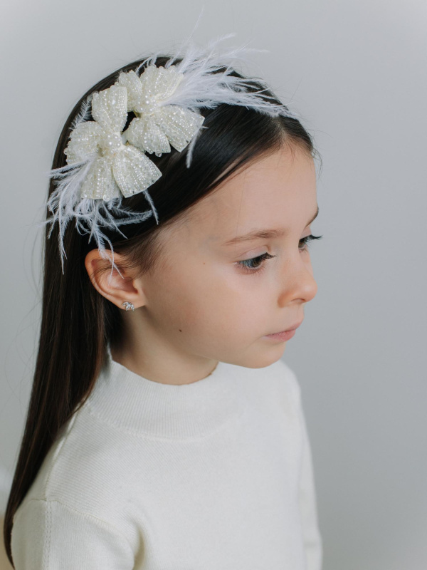 Ободок с бантиком из бисера, Молоко