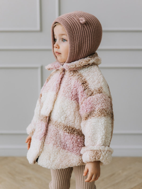 Меховая куртка в клетку, Пинки