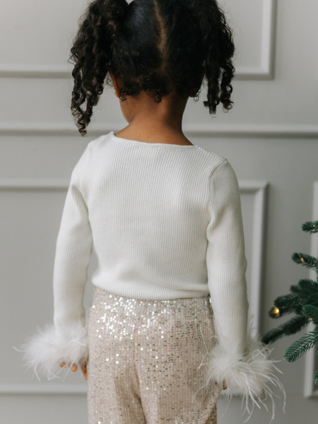 Лонгслив с перьями, Молоко