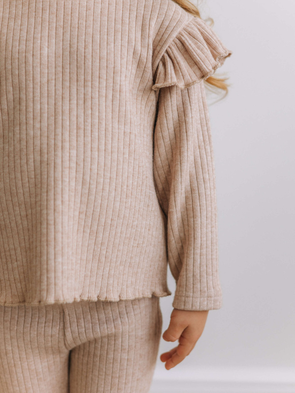 Костюм из теплой лапши, Бежевый