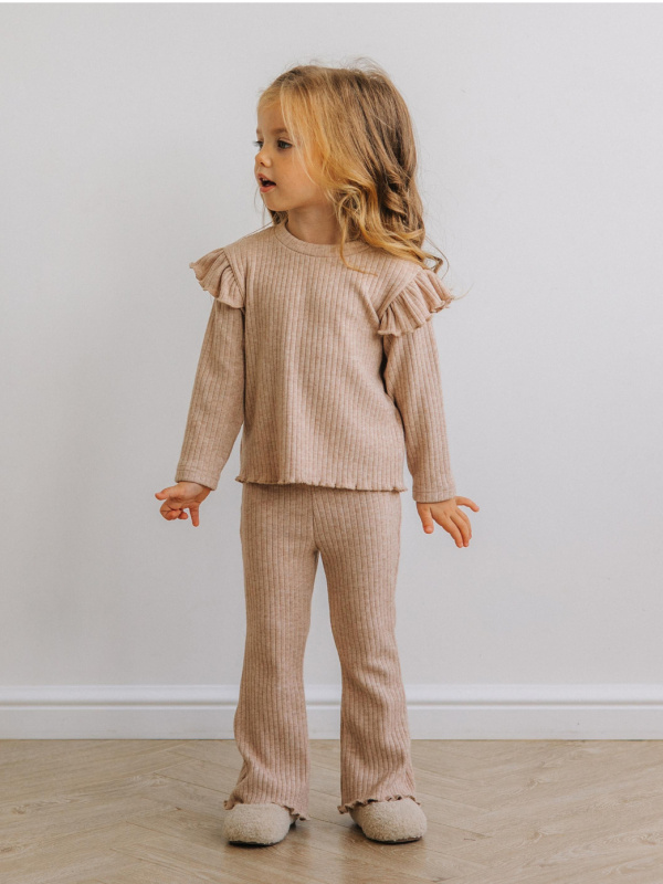 Костюм из теплой лапши, Бежевый