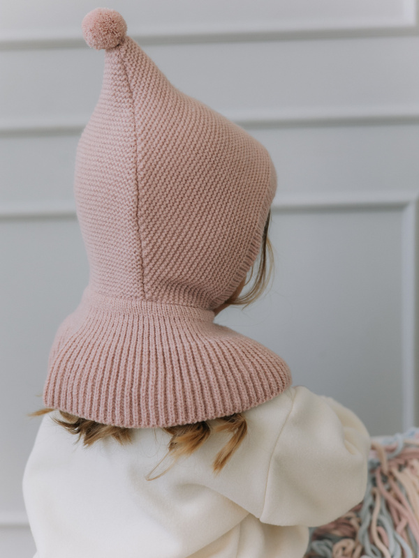 Чепчик с помпоном, Пудровый