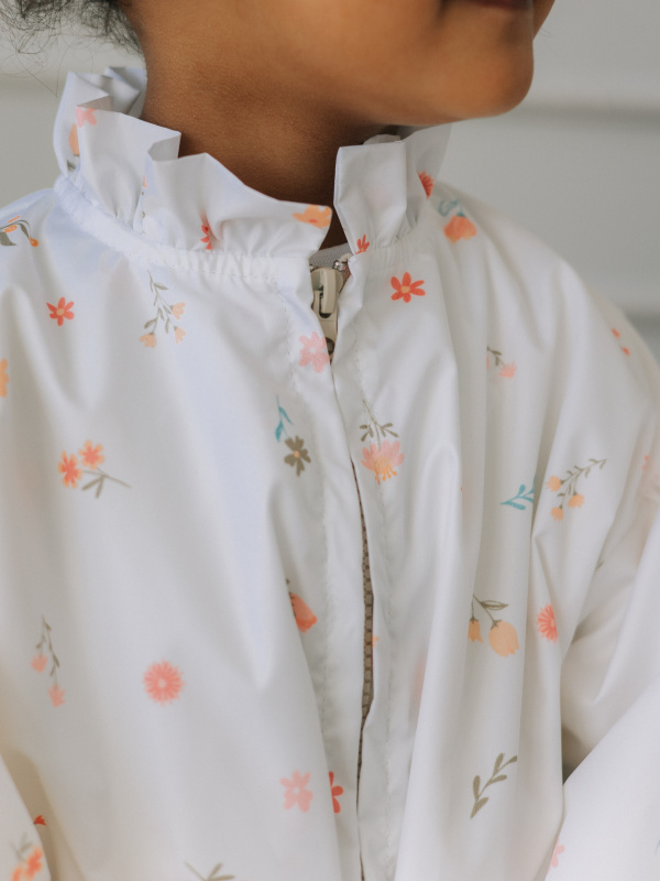 Ветровка в цветочек, Белый