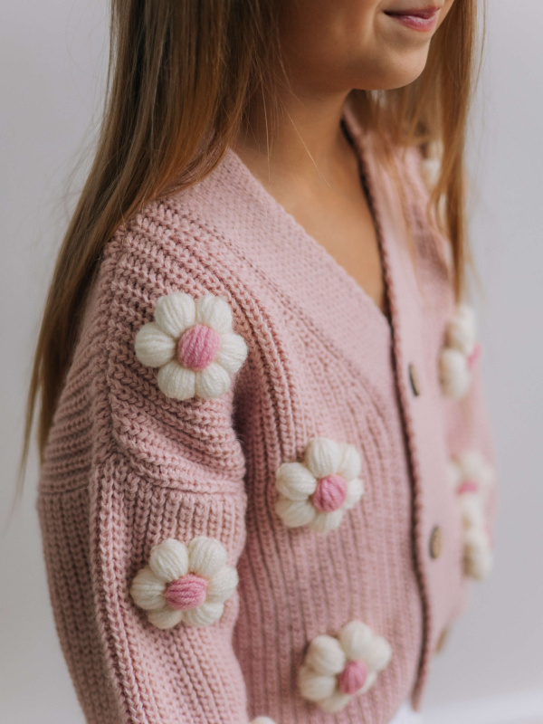 Кардиган с цветами, Пудровый