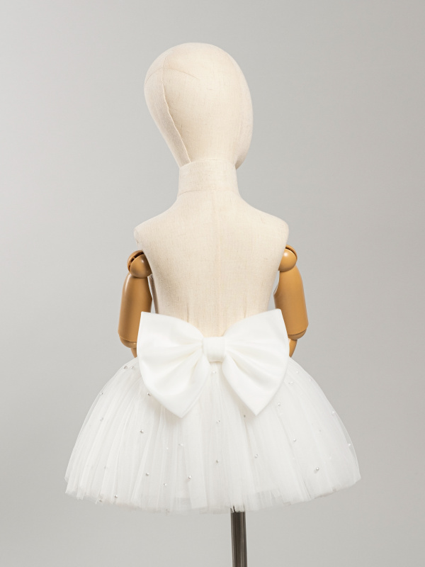 Юбка с бусинками, Молоко