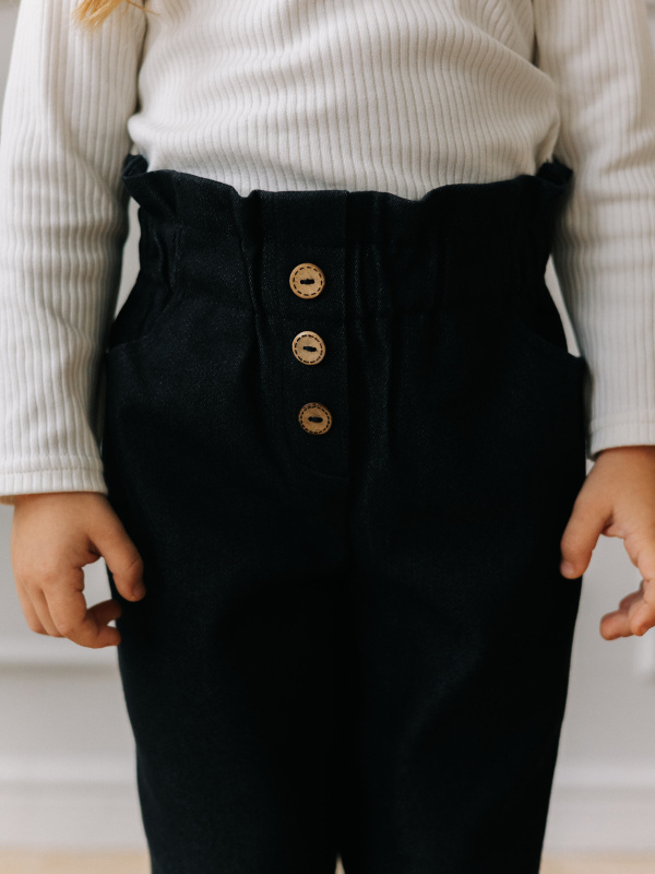 Джинсы, Черный