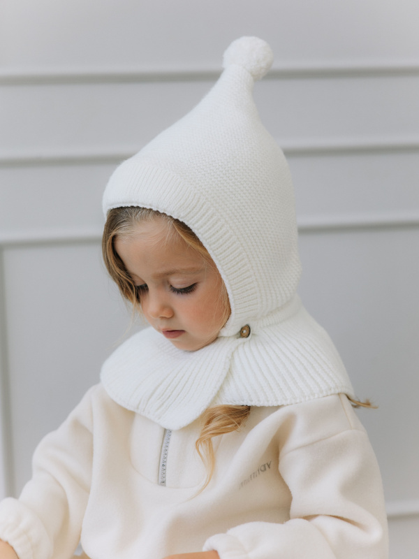 Чепчик с помпоном, Молоко 