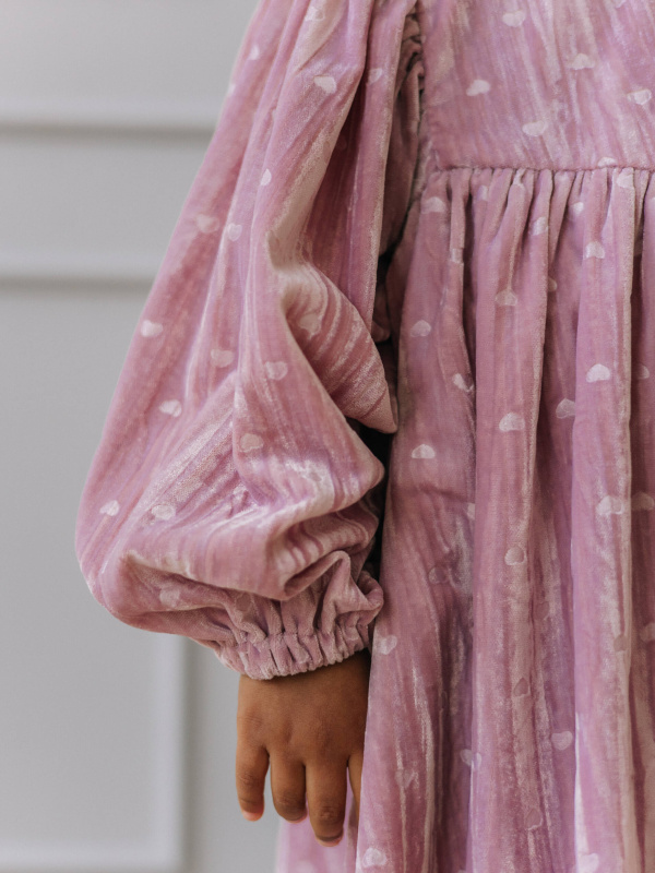 Платье бархатное, Пудровый