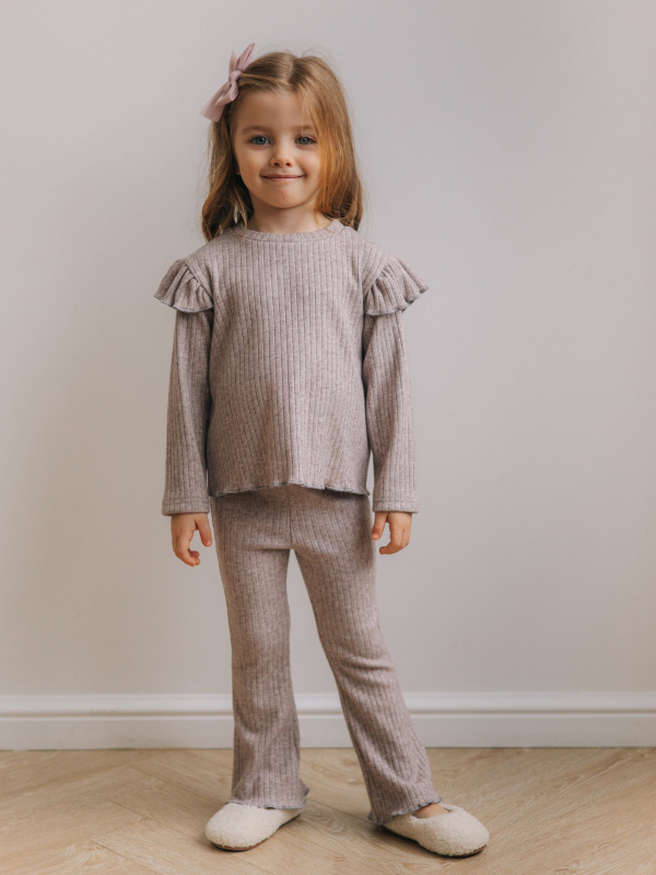 Костюм из теплой лапши, Серый