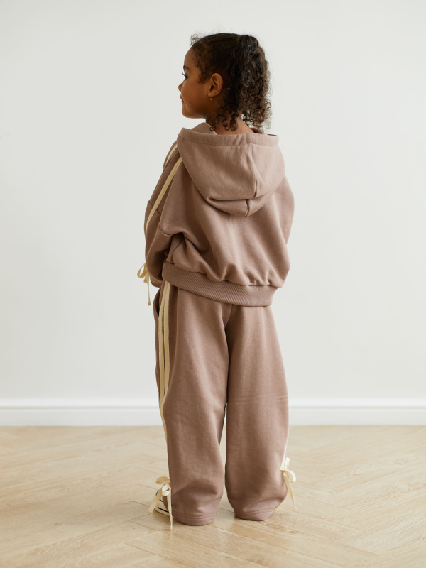 Костюм с бантиками, Бежевый