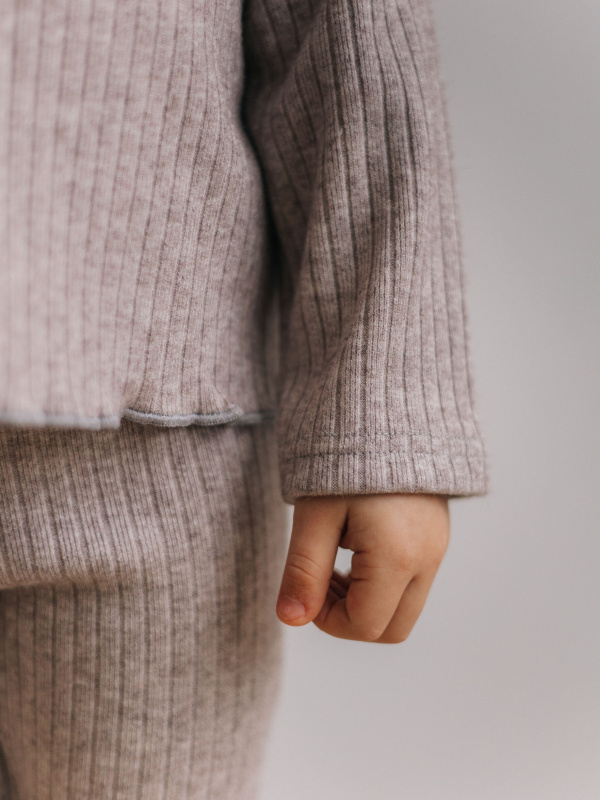 Костюм из теплой лапши, Серый