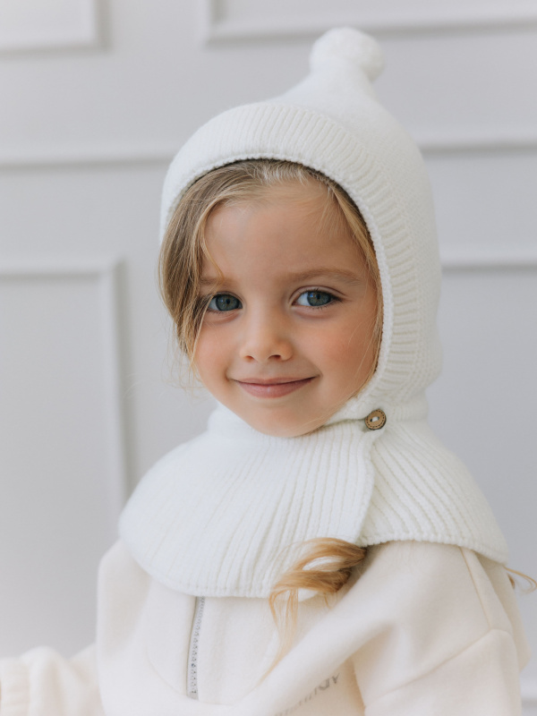 Чепчик с помпоном, Молоко 