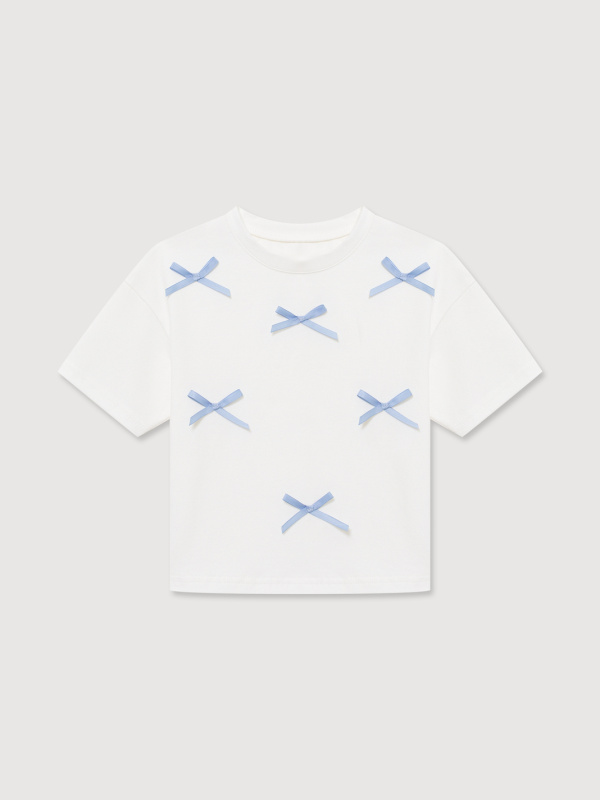 Футболка с голубыми бантиками