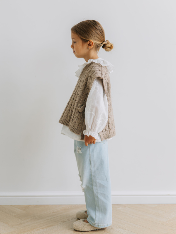 Жилет на завязках, Кофе