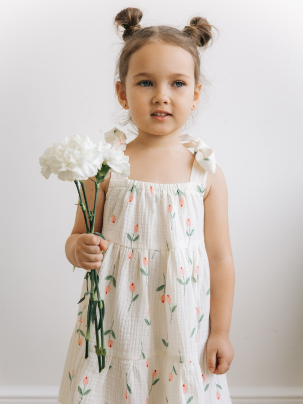 Сарафан на бретелях, Тюльпаны