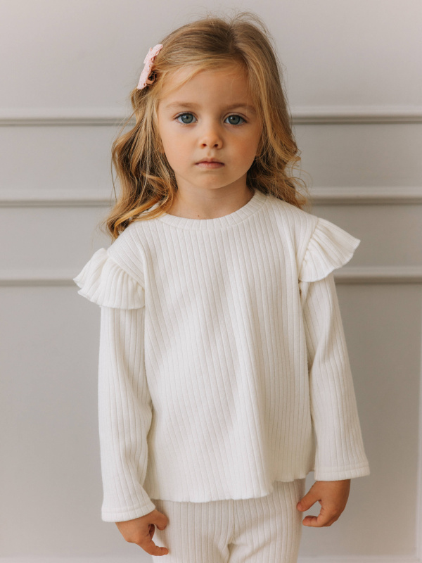 Костюм из теплой лапши, Молоко