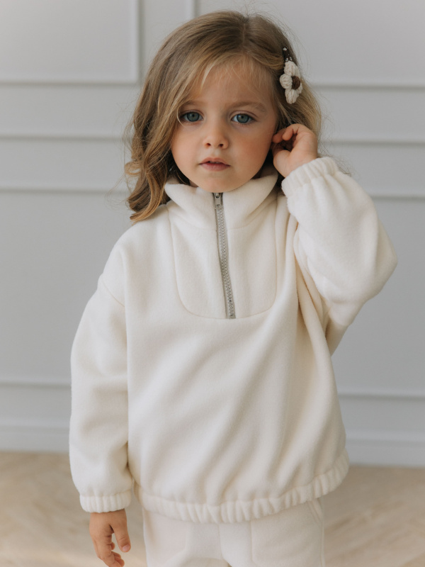 Флисовый костюм, Молоко