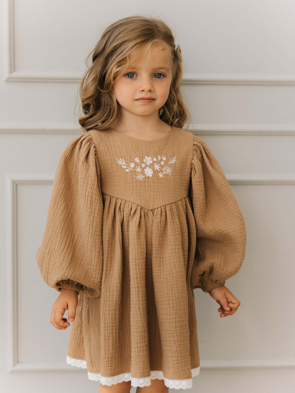 Платье с вышивкой из муслина, Кофе