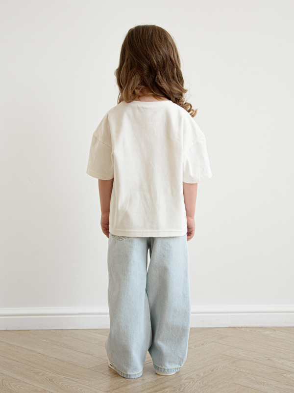 Футболка с цветами, Молоко